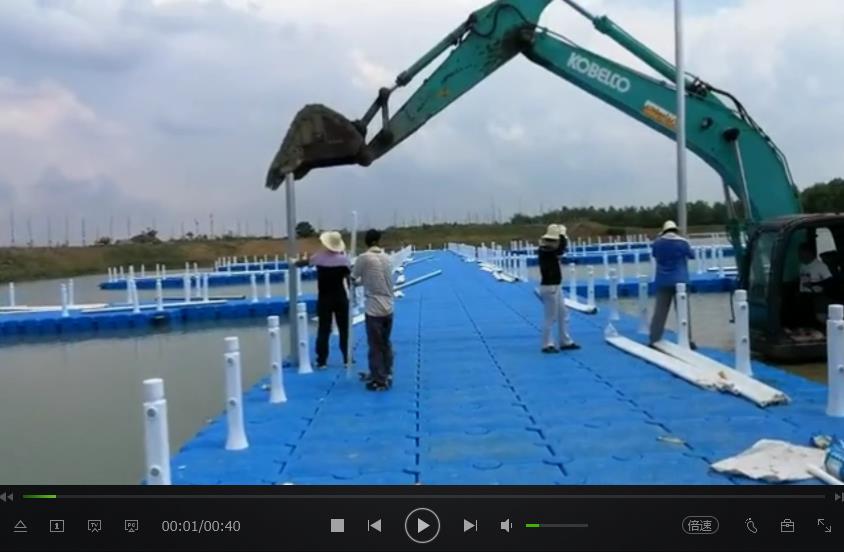 安徽亳州水上木屋筏钓平台安装现场